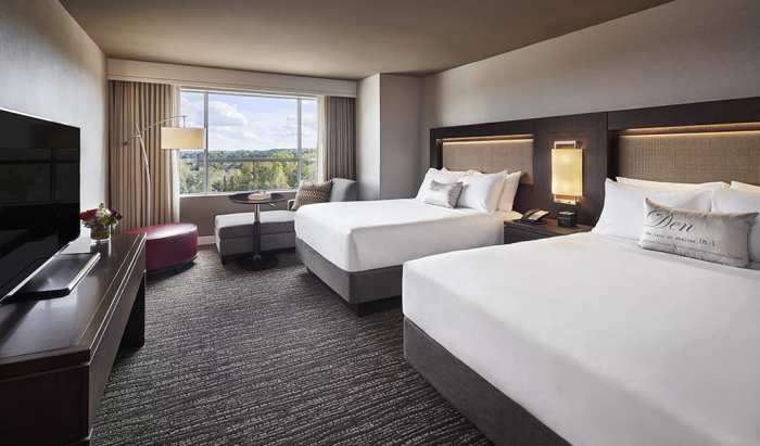 Hotel room luxury rooms bedroom designs suite interior luxurious beautiful guest lighting shenzhen decor regis st ideas hotels inspire interiors